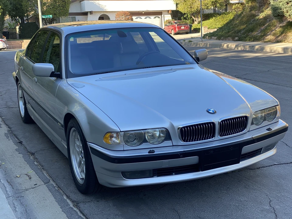 2001 BMW E38 7 Series - Image 27 of 31