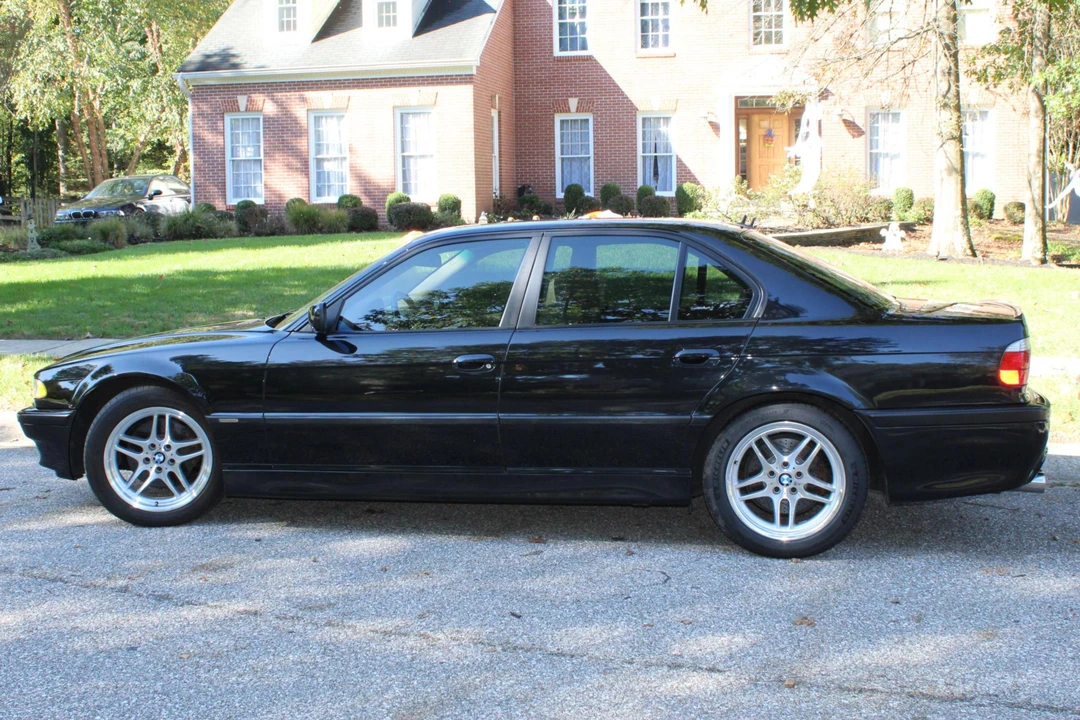 2001 BMW E38 7 Series - Image 3 of 6