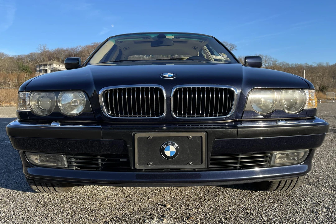 2001 BMW E38 7 Series - Image 2 of 31