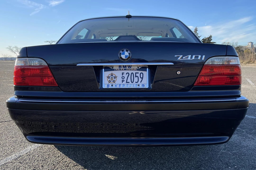 2001 BMW E38 7 Series - Image 5 of 31