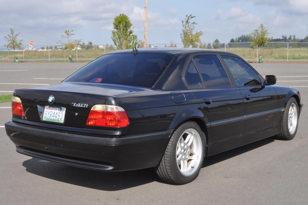 2001 BMW E38 7 Series - Image 4 of 31