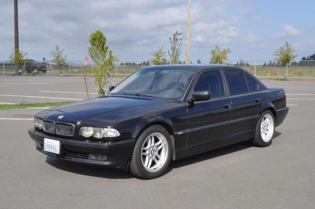 2001 BMW E38 7 Series - Image 7 of 31