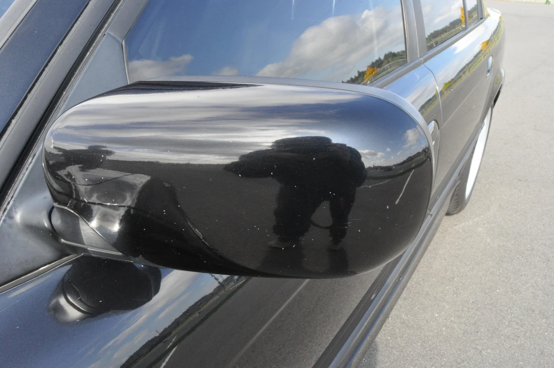 2001 BMW E38 7 Series - Image 29 of 31