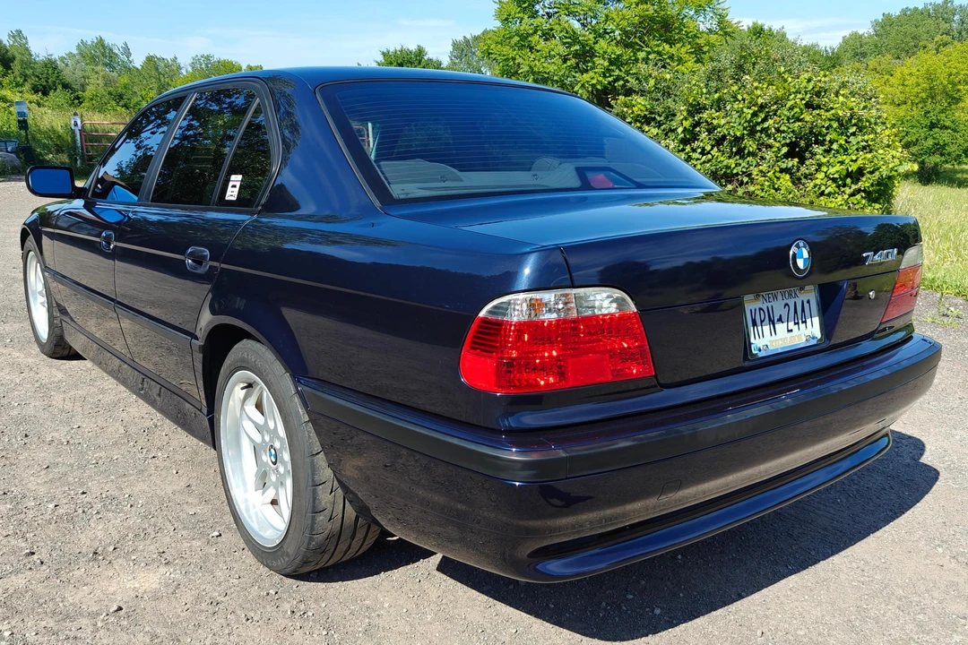2001 BMW E38 7 Series - Image 6 of 31