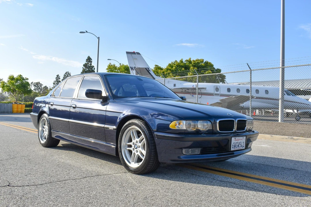 2001 BMW E38 7 Series - Image 18 of 31