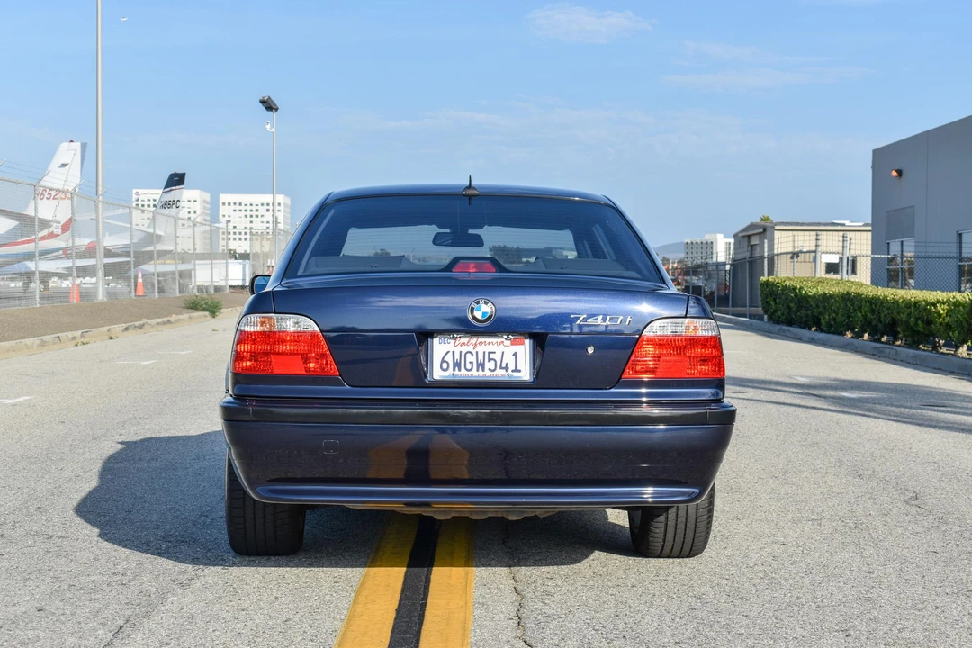 2001 BMW E38 7 Series - Image 13 of 31