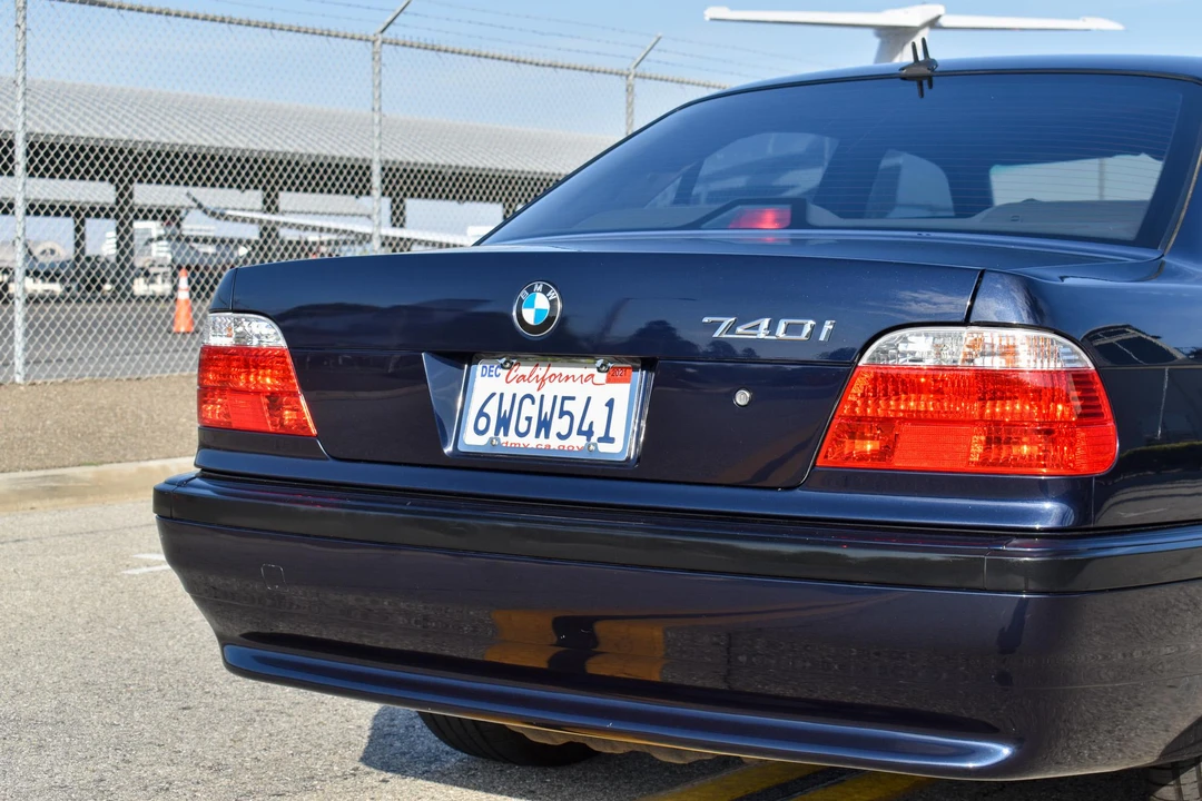2001 BMW E38 7 Series - Image 31 of 31