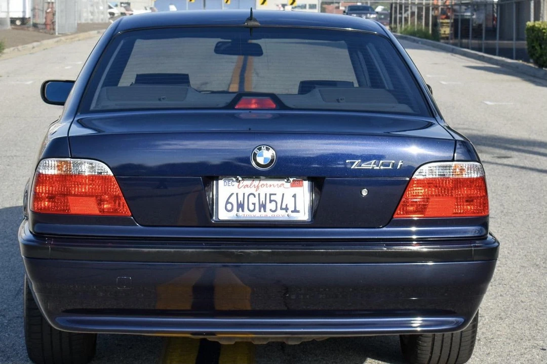 2001 BMW E38 7 Series - Image 5 of 31