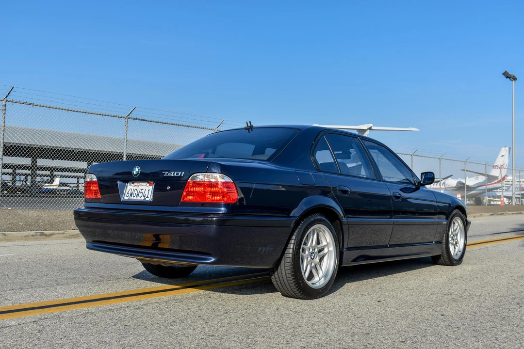 2001 BMW E38 7 Series - Image 14 of 31