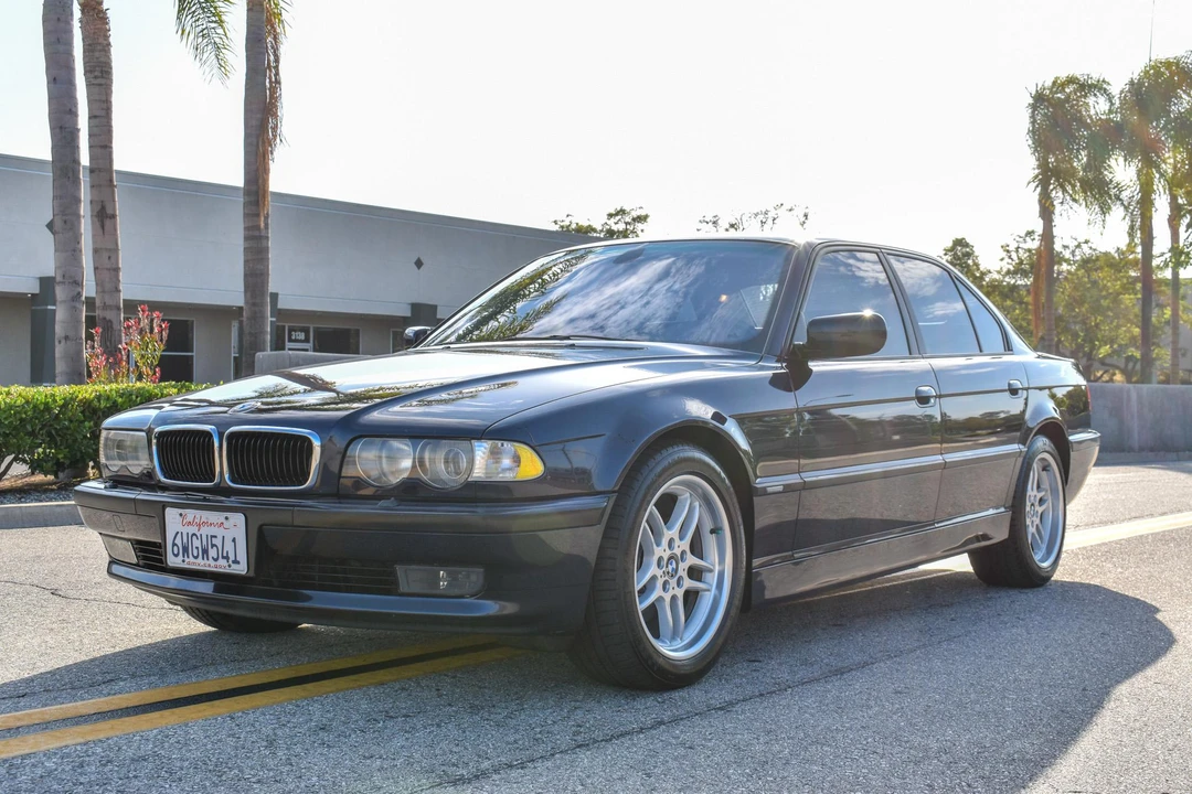 2001 BMW E38 7 Series - Image 8 of 31