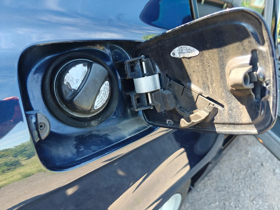 2001 BMW E38 7 Series - Image 26 of 31