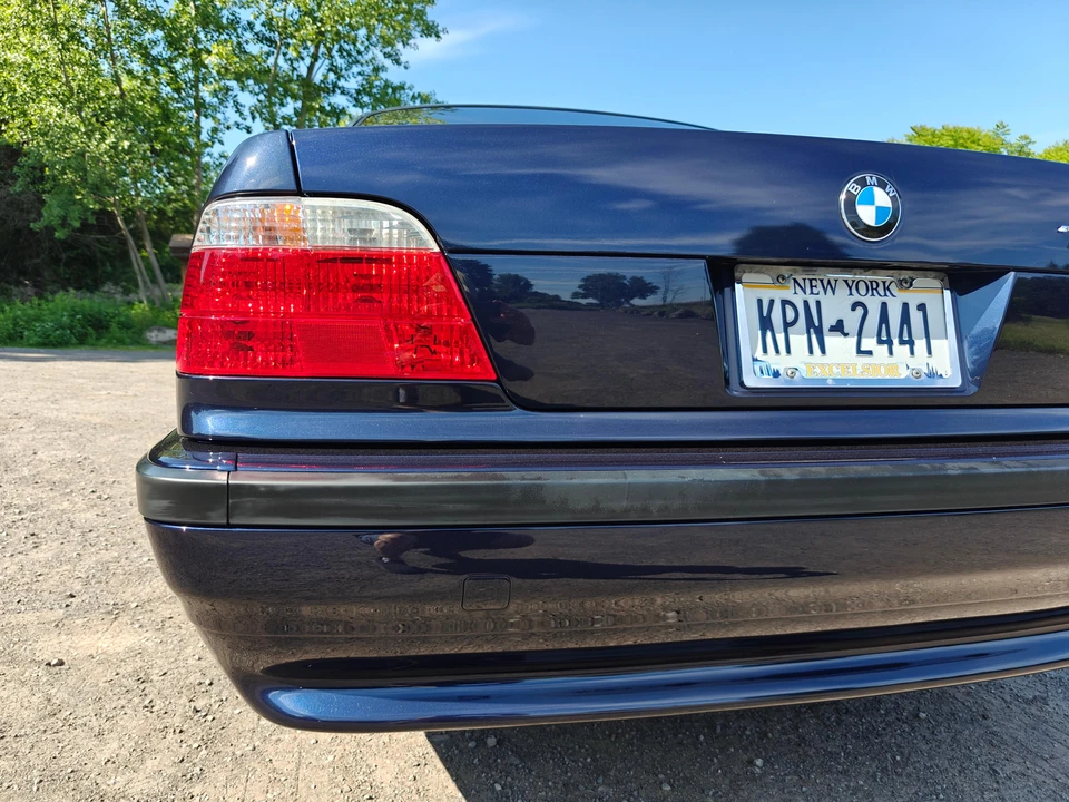 2001 BMW E38 7 Series - Image 21 of 31