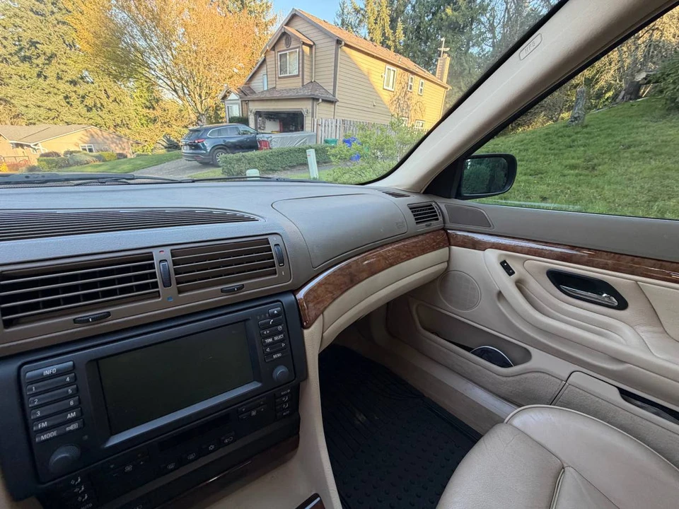 2001 BMW E38 7 Series - Image 16 of 18