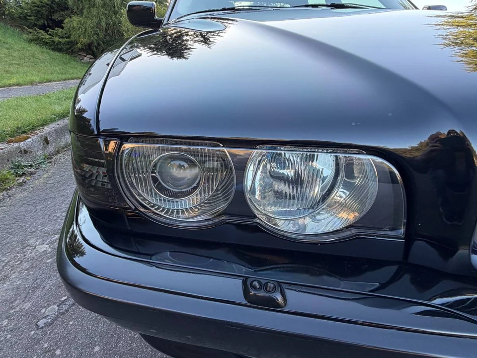 2001 BMW E38 7 Series - Image 5 of 18