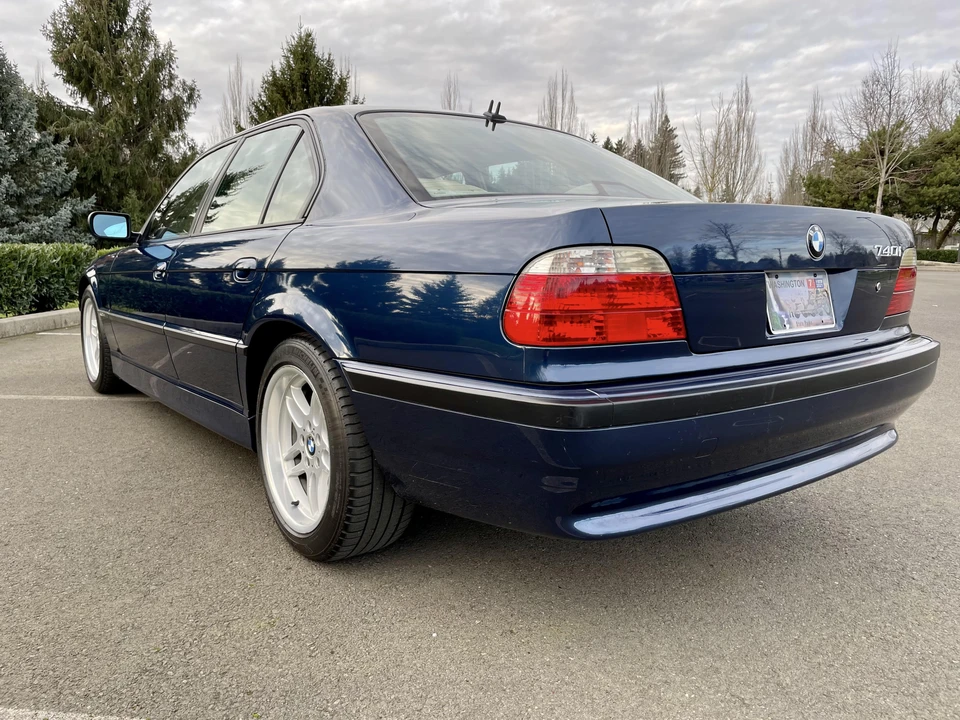 2001 BMW E38 7 Series - Image 11 of 31