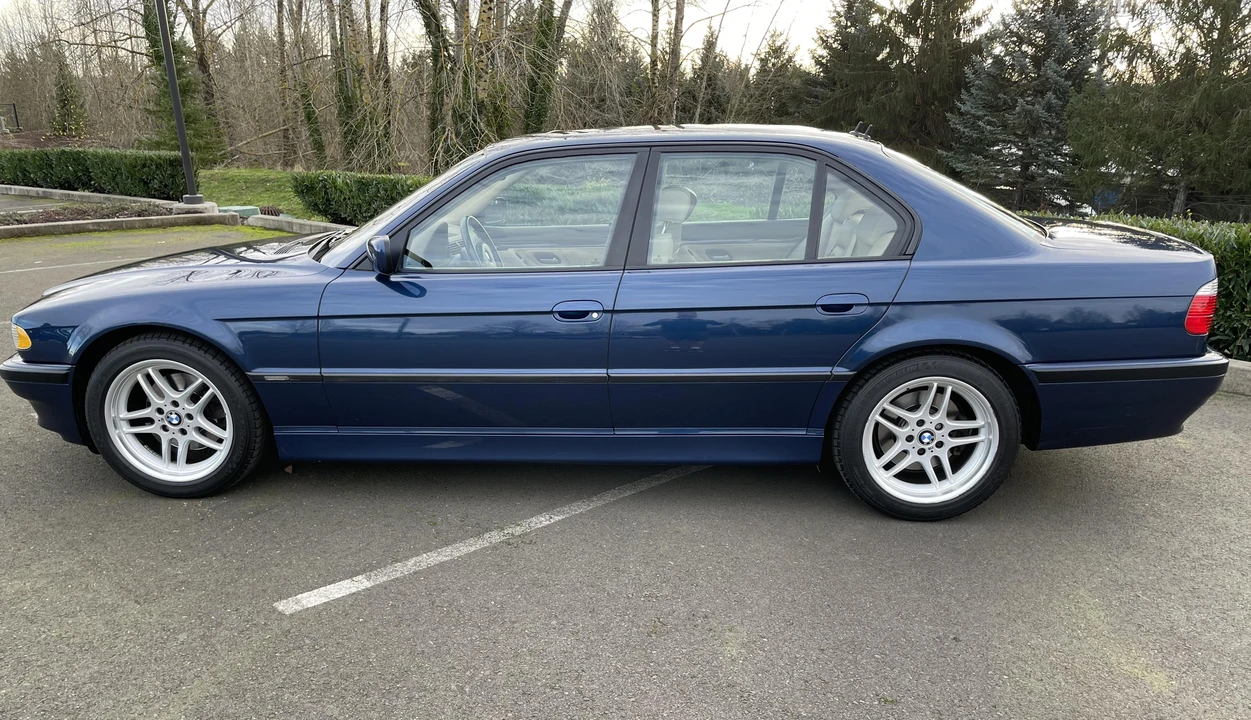 2001 BMW E38 7 Series - Image 9 of 31