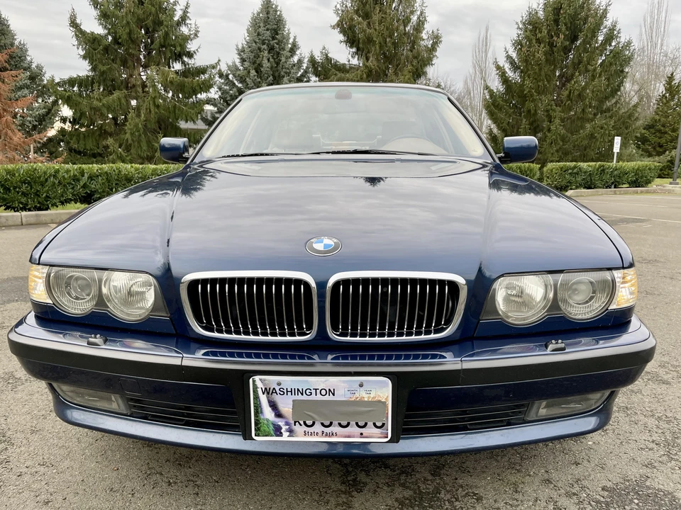 2001 BMW E38 7 Series - Image 2 of 31