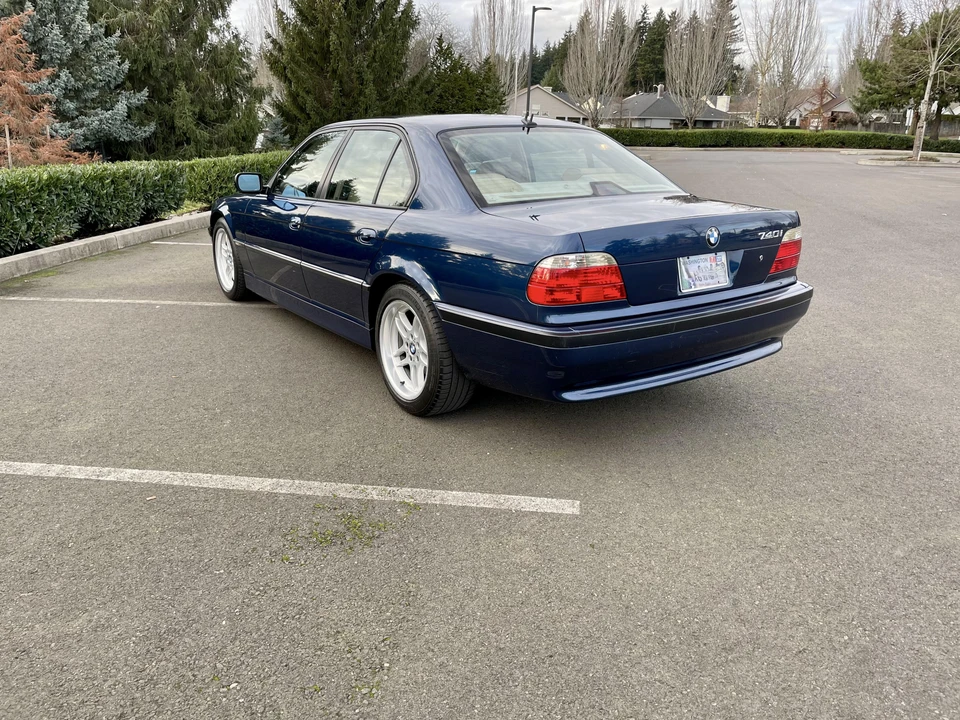 2001 BMW E38 7 Series - Image 12 of 31