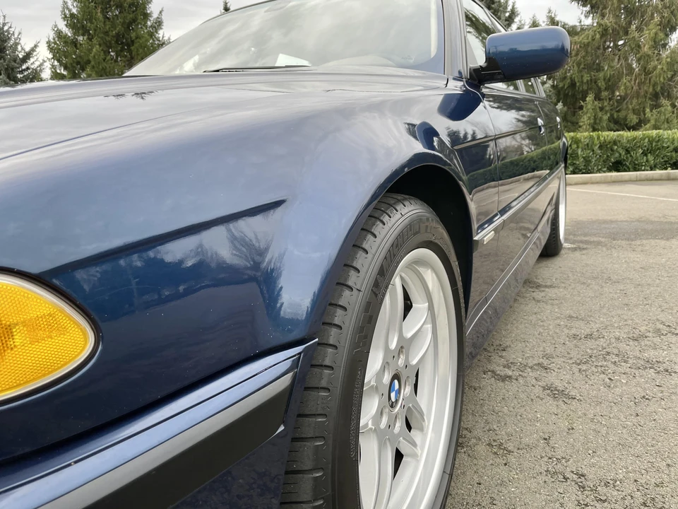 2001 BMW E38 7 Series - Image 24 of 31