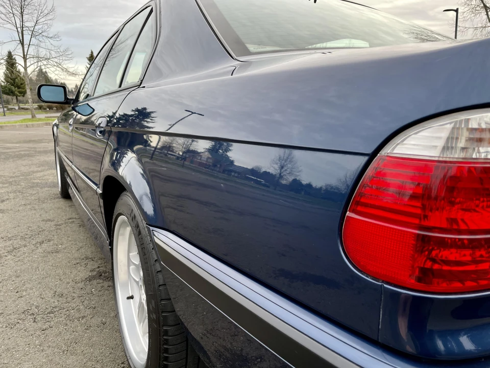 2001 BMW E38 7 Series - Image 26 of 31