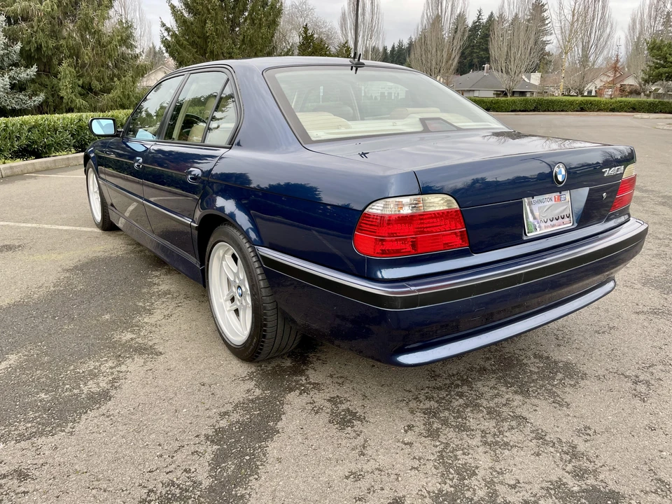 2001 BMW E38 7 Series - Image 13 of 31