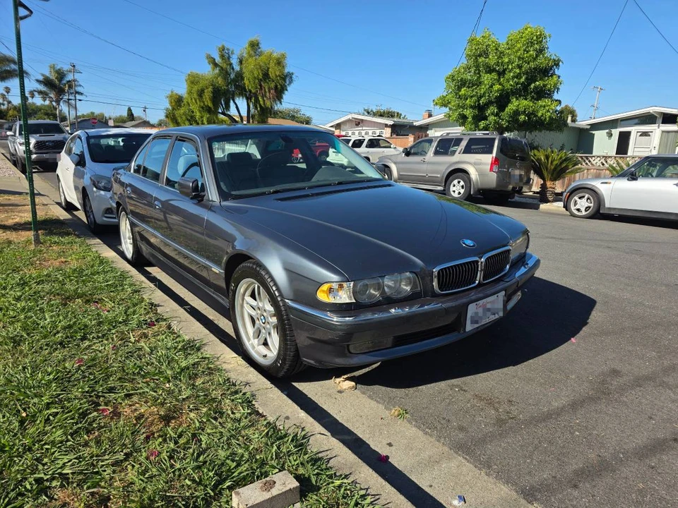 2001 BMW E38 7 Series - Image 10 of 16