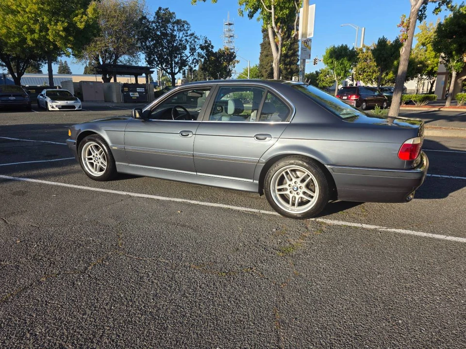 2001 BMW E38 7 Series - Image 15 of 16