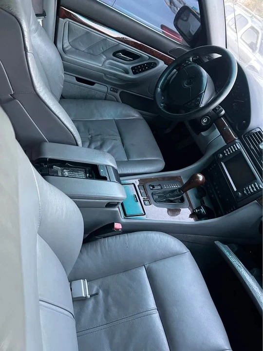 2001 BMW E38 7 Series - Image 6 of 7