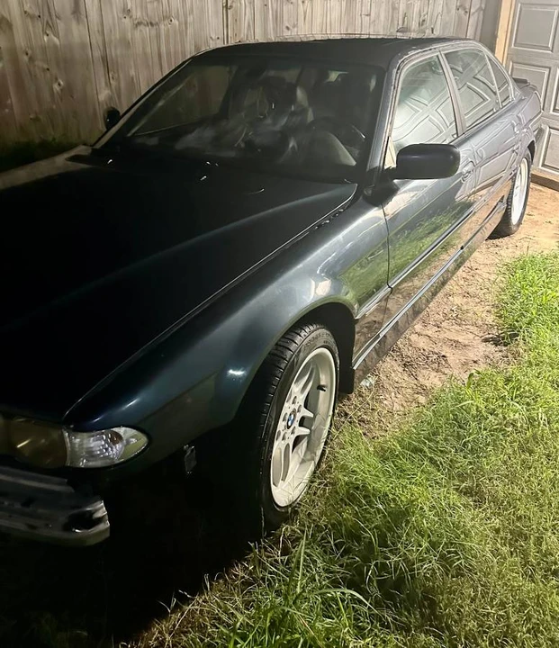 2001 BMW E38 7 Series - Image 11 of 11