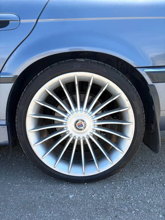 2001 BMW E38 7 Series - Image 8 of 15