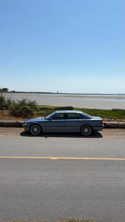2001 BMW E38 7 Series - Image 2 of 15