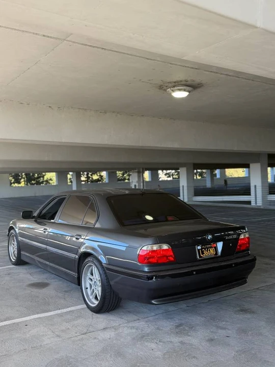 2001 BMW E38 7 Series - Image 2 of 11