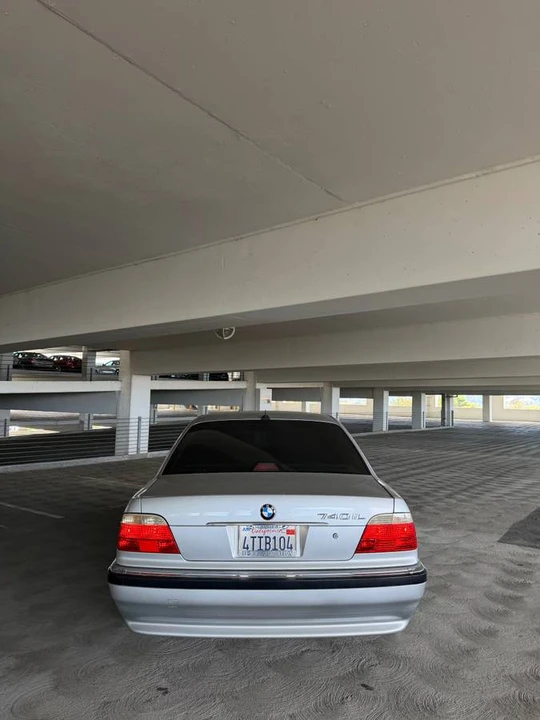 2001 BMW E38 7 Series - Image 3 of 11