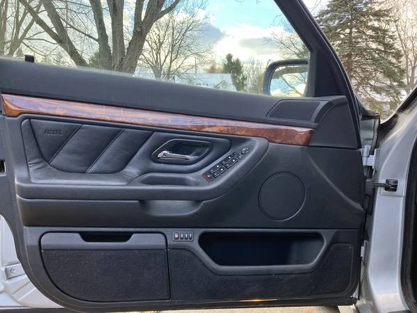 2001 BMW E38 7 Series - Image 18 of 21