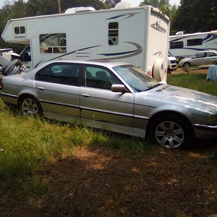 2001 BMW E38 7 Series - Image 2 of 6