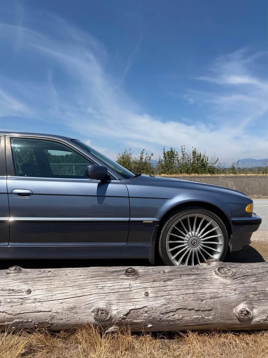 2001 BMW E38 7 Series - Image 9 of 15