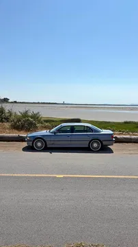 2001 BMW 740iL