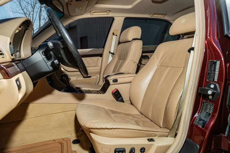 2001 BMW E38 7 Series - Image 23 of 31