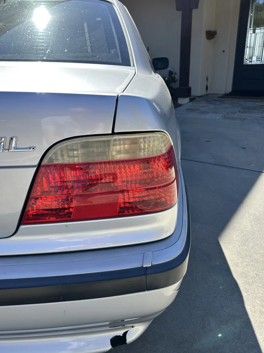 2001 BMW E38 7 Series - Image 13 of 30
