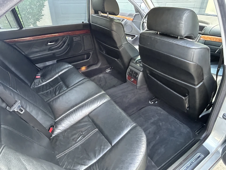 2001 BMW E38 7 Series - Image 26 of 30