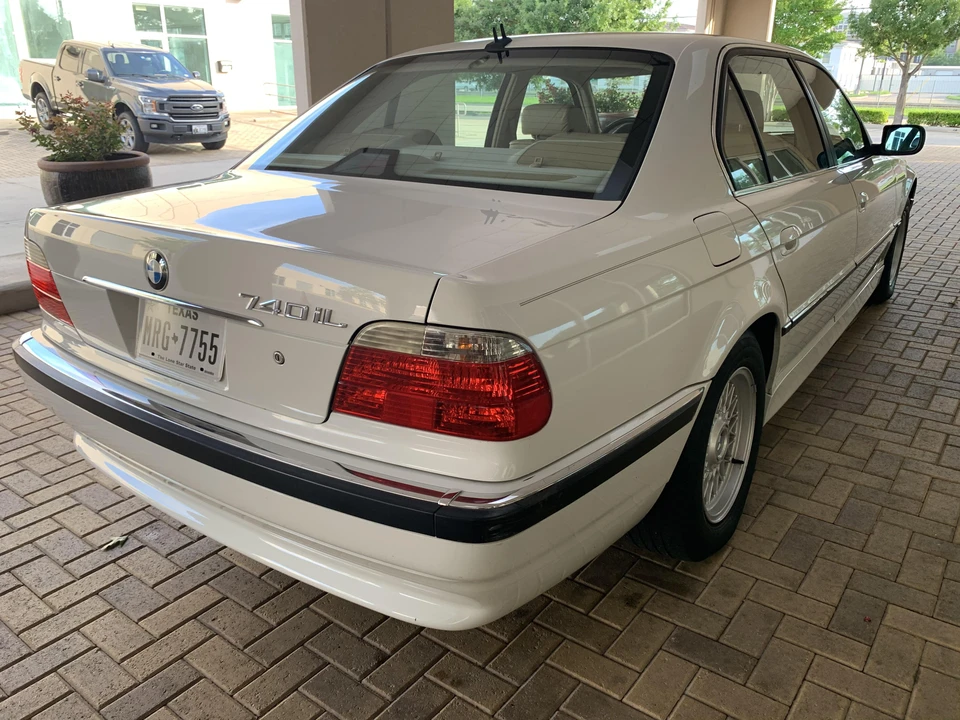 2001 BMW E38 7 Series - Image 11 of 31