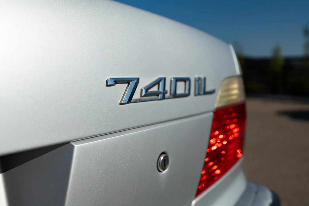 2001 BMW E38 7 Series - Image 20 of 31