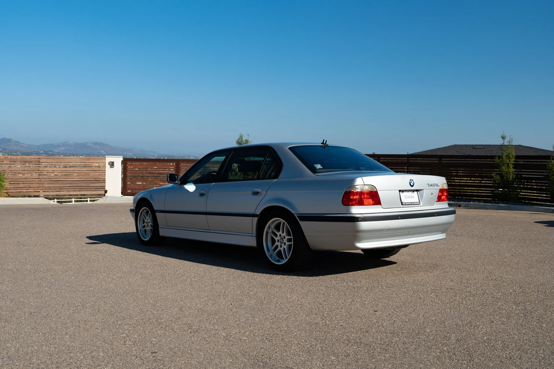 2001 BMW E38 7 Series - Image 7 of 31