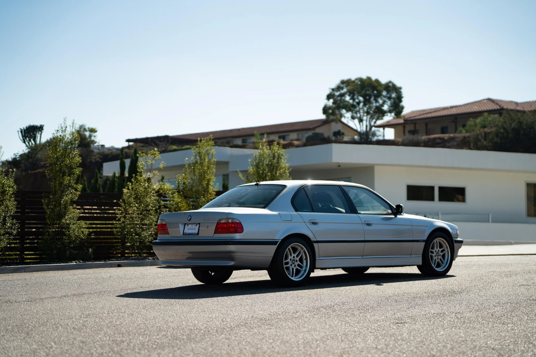 2001 BMW E38 7 Series - Image 10 of 31