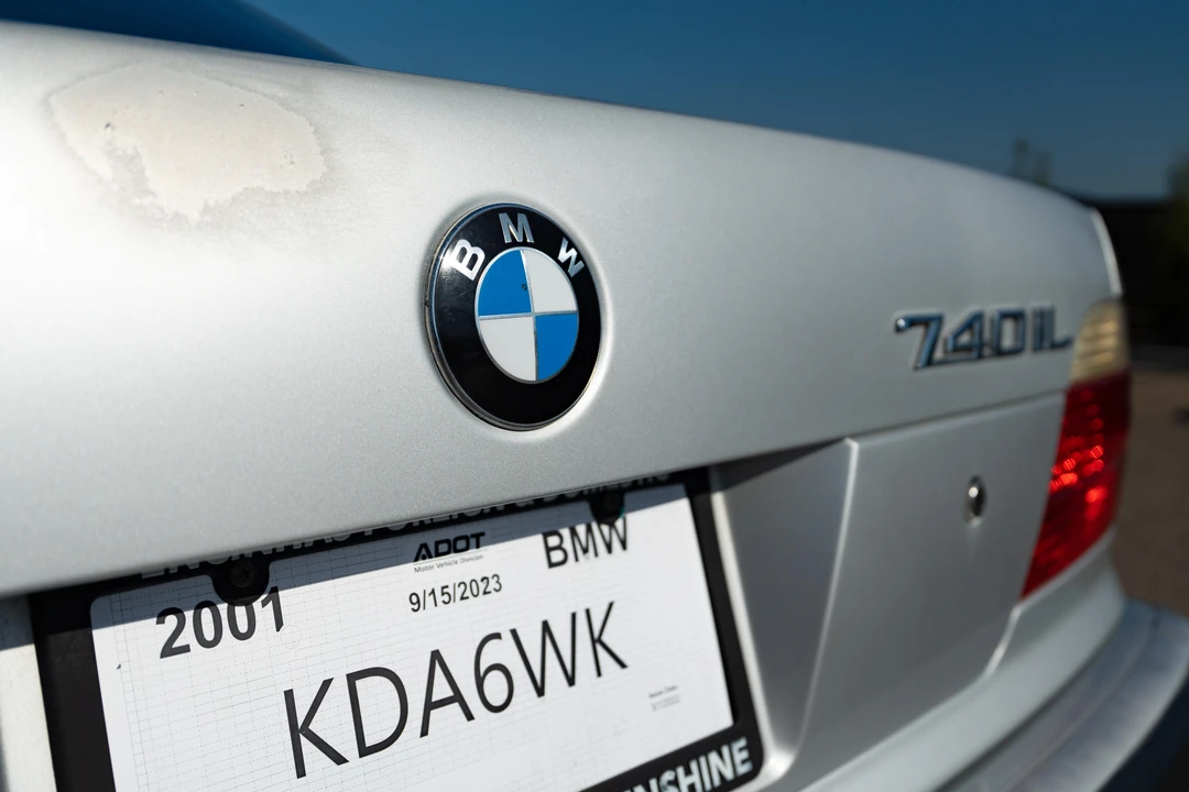 2001 BMW E38 7 Series - Image 19 of 31