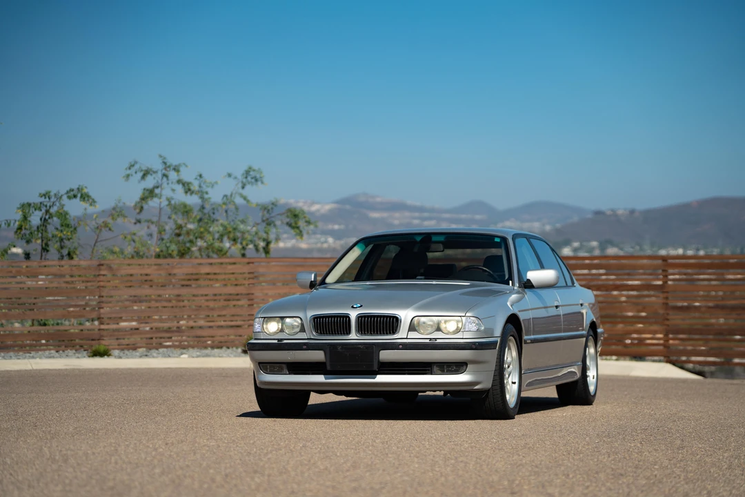 2001 BMW E38 7 Series - Image 6 of 31