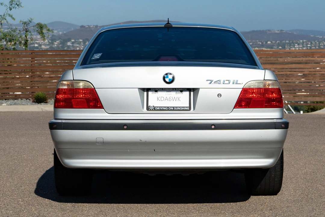 2001 BMW E38 7 Series - Image 5 of 31