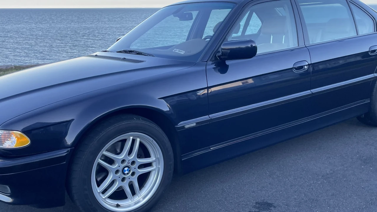 2001 BMW E38 7 Series - Image 14 of 31