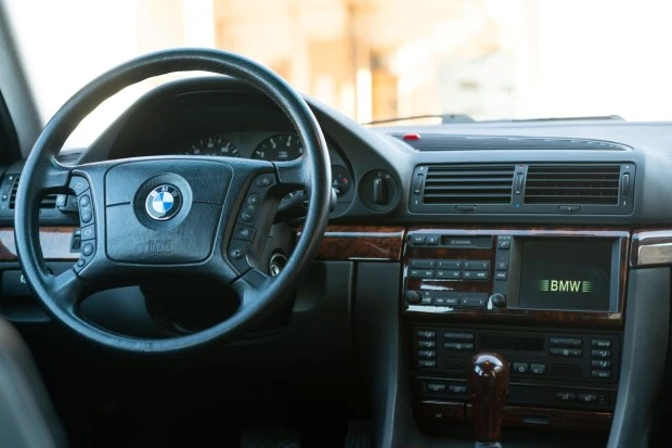 2001 BMW E38 7 Series - Image 5 of 7
