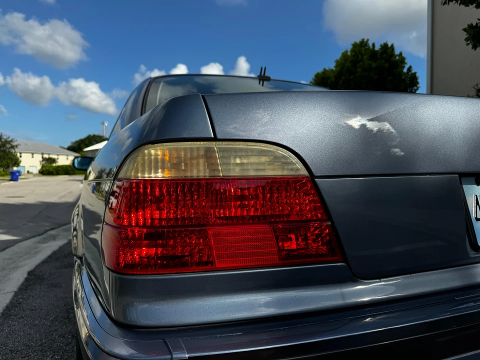 2001 BMW E38 7 Series - Image 16 of 31